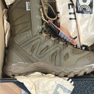 Tactical Combat Boots in Olive Green